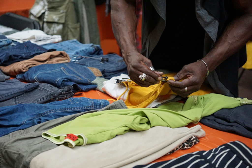 clothing swap for old clothes